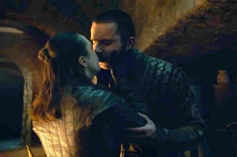 How Maisie Williams Shot Arya and Gendry Sex Scene in Game。